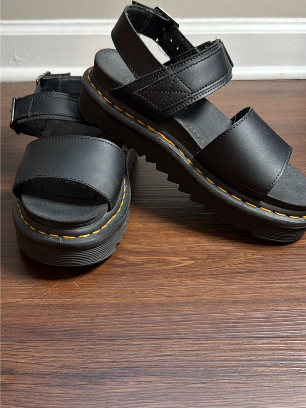 Dr. Martens Voss II Sandals - Picture 2 of 5
